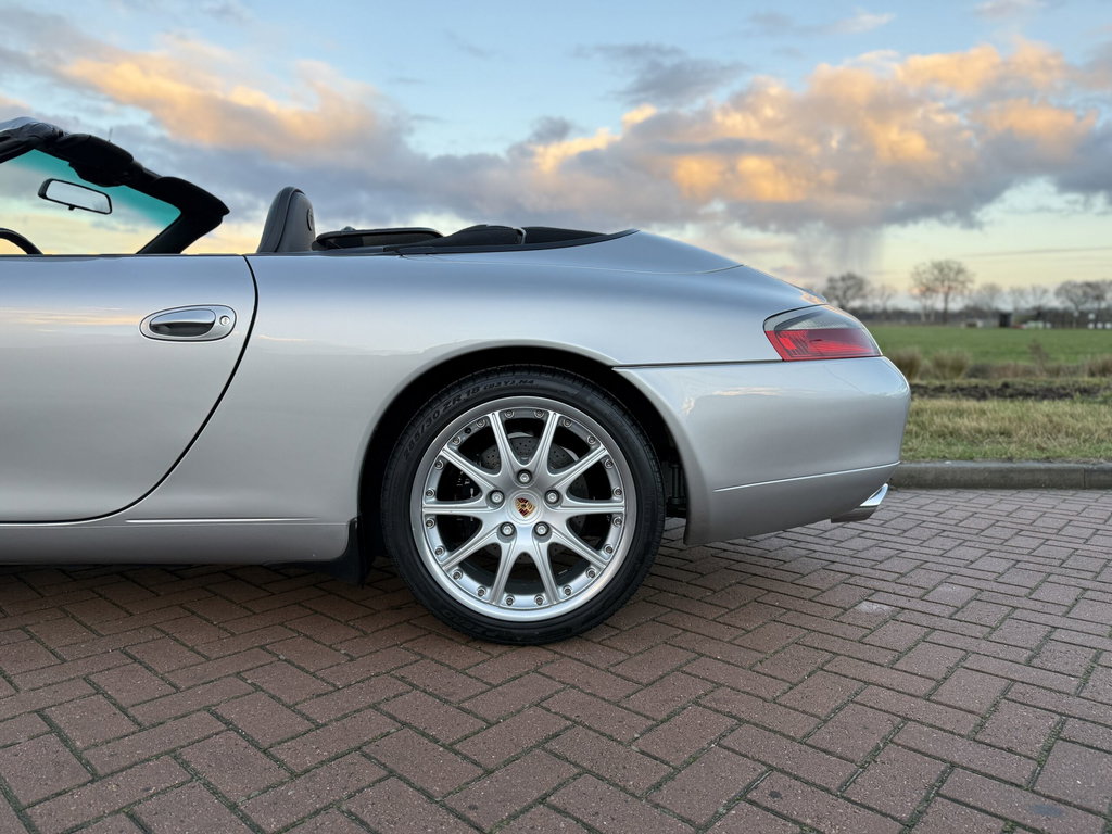 Porsche 996 Carrera