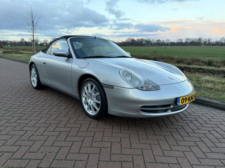 Porsche 996 Carrera