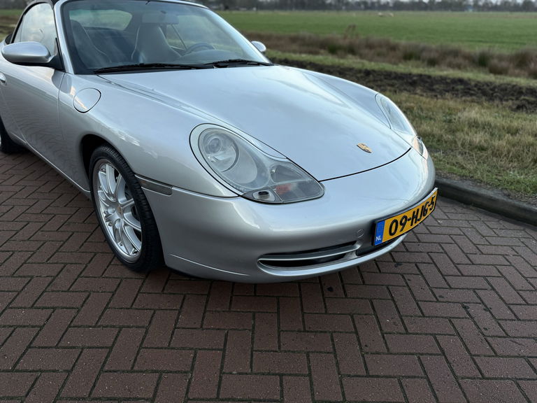 Porsche 996 Carrera
