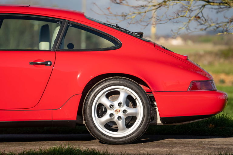 Porsche 964 Carrera 2