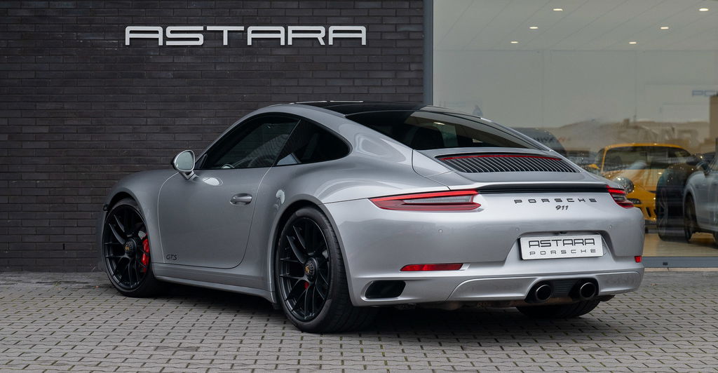 Porsche 991.2 Carrera GTS