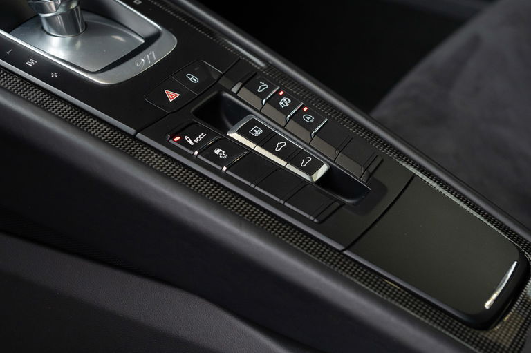 Porsche 991.2 Carrera GTS