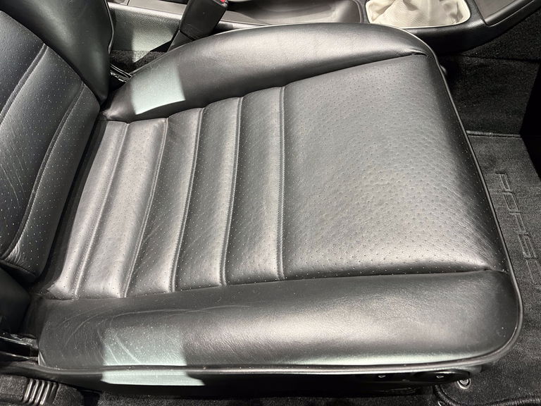 Porsche 964 Carrera 2 Speedster