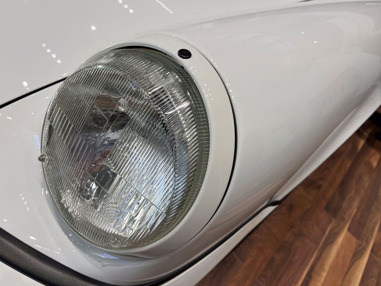 Porsche 964 Carrera 2 Speedster