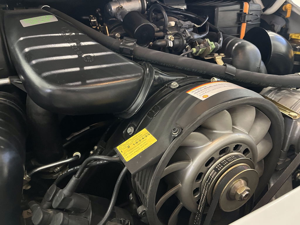 Porsche 964 Carrera 2 Speedster