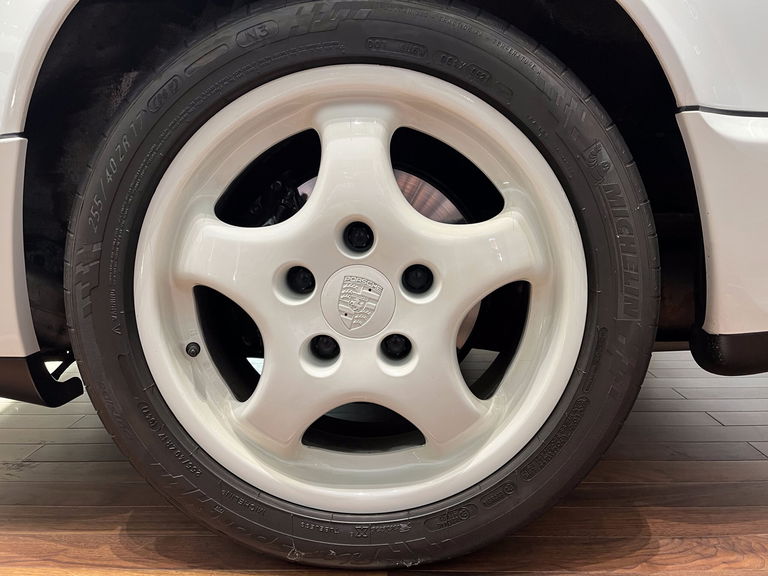 Porsche 964 Carrera 2 Speedster