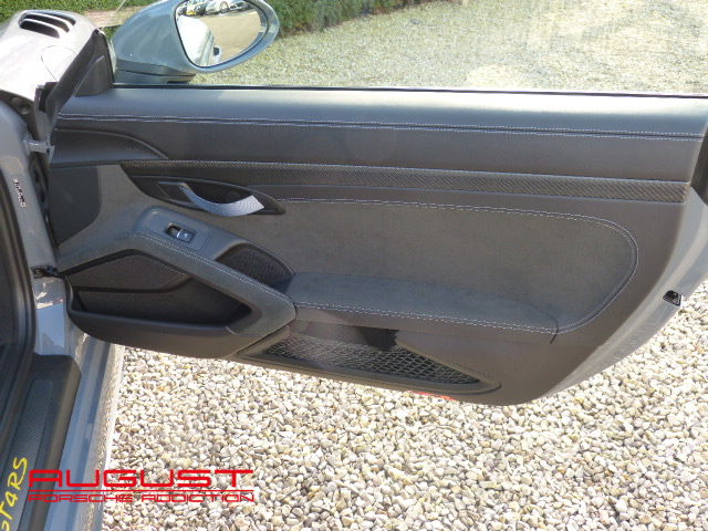 Porsche 718 Cayman GT4 RS