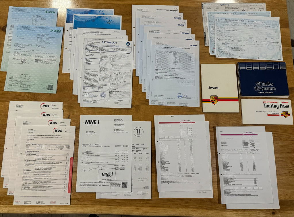 Porsche 911 Carrera 3.2