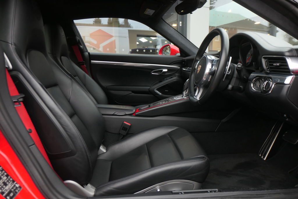 Porsche 991 Carrera 4S