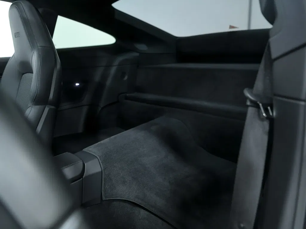 Porsche 992 Carrera T