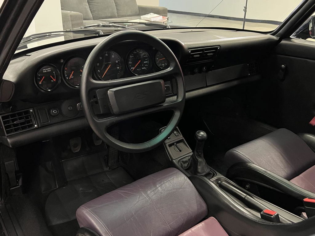 Porsche 964 Carrera RS