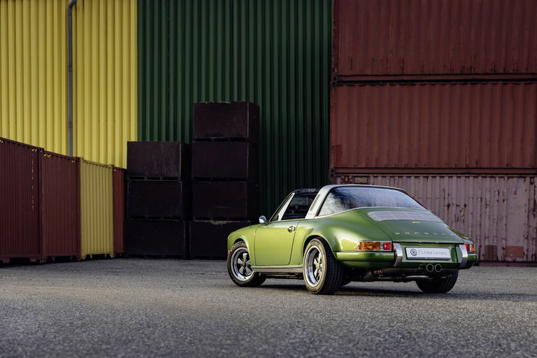 Porsche 911 Turbo 3.0 (US)