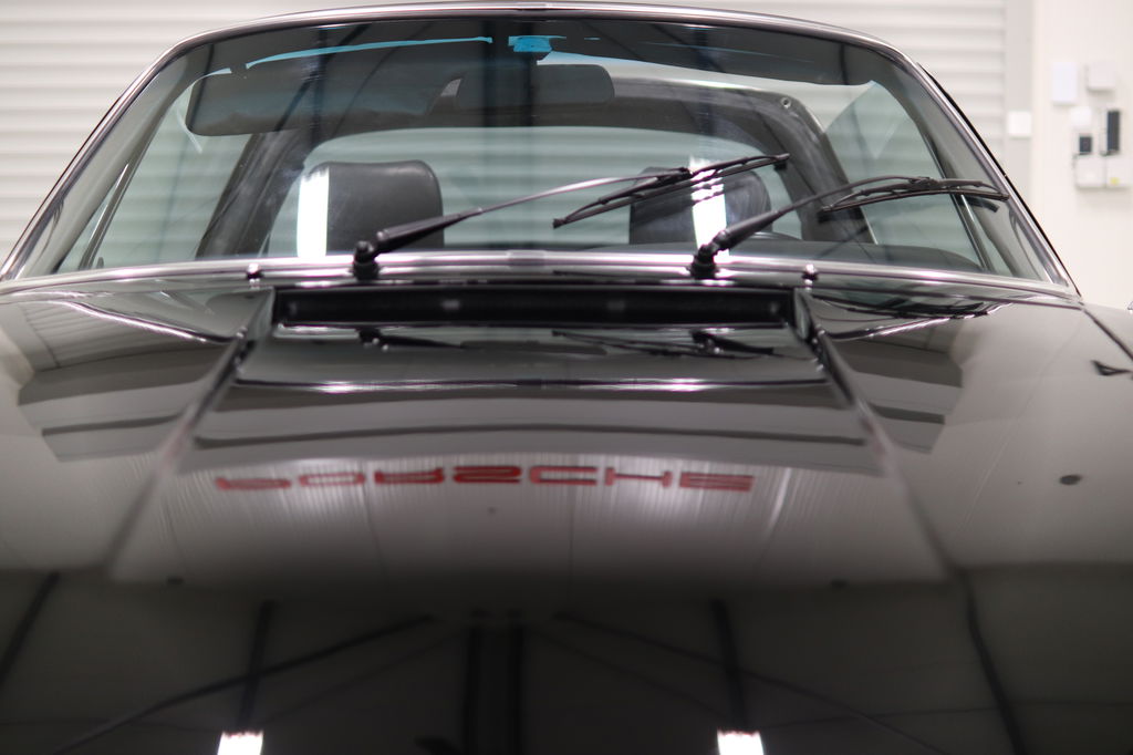 Porsche 911 E