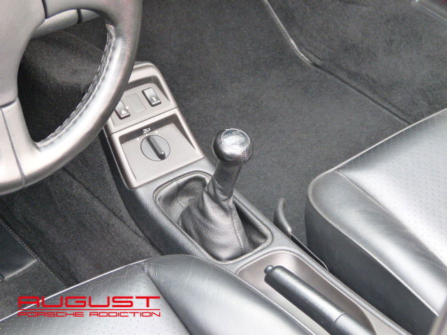 Porsche 964 Carrera 2 Speedster