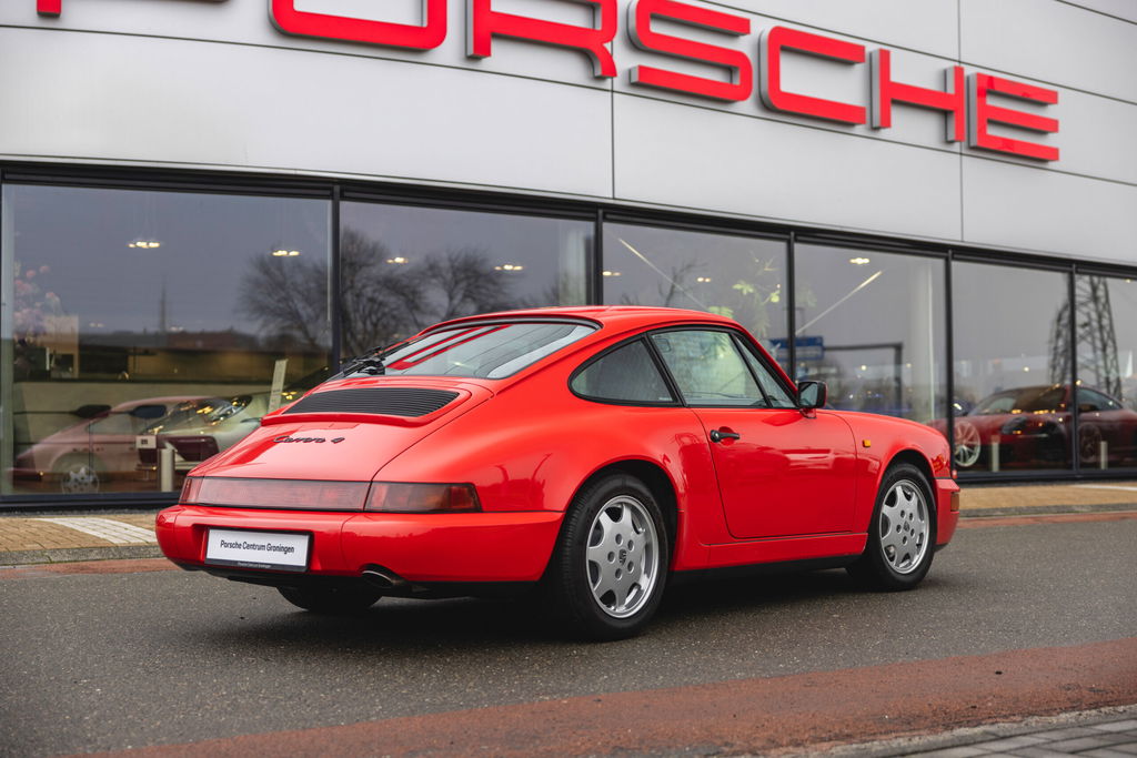 Porsche 964 Carrera 4