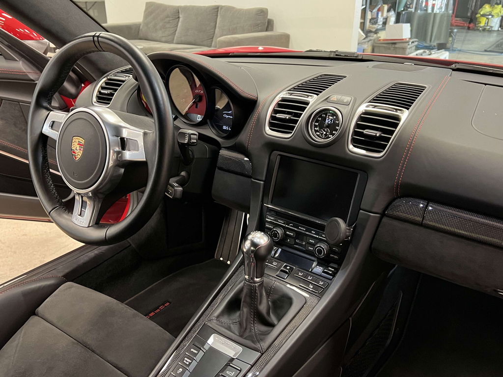 Porsche 981 Cayman GTS