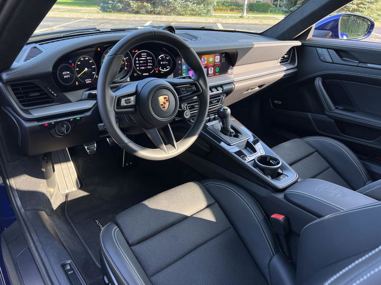 Porsche 992 GT3 Touring