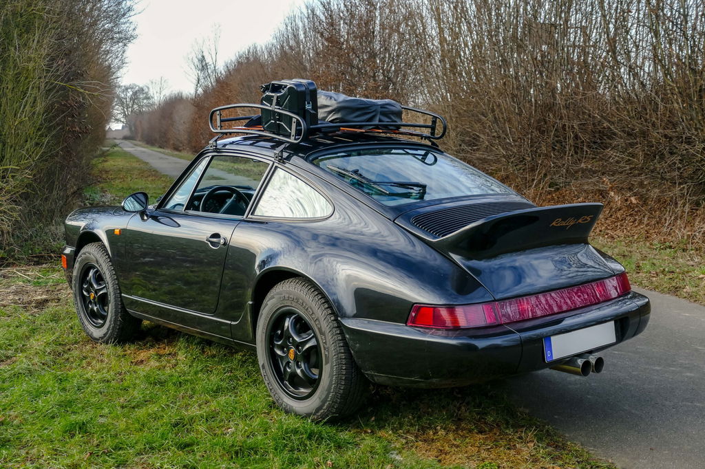Porsche 964 Carrera 4