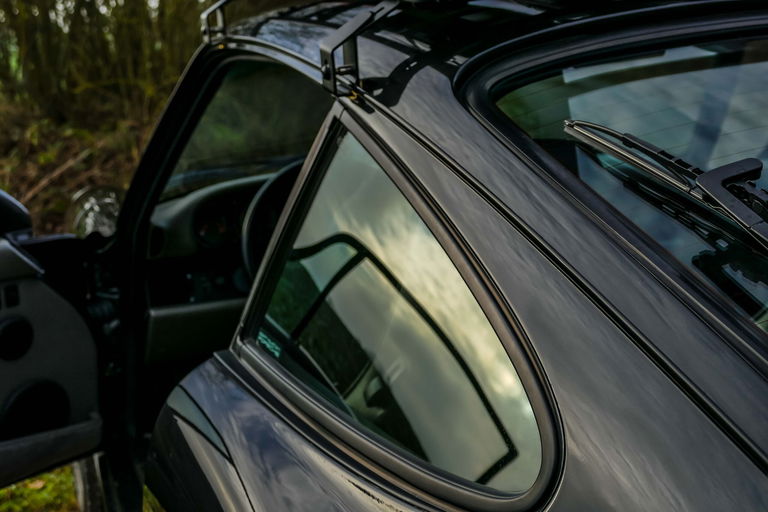 Porsche 964 Carrera 4