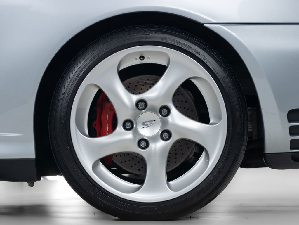 Porsche 996 Carrera 4S