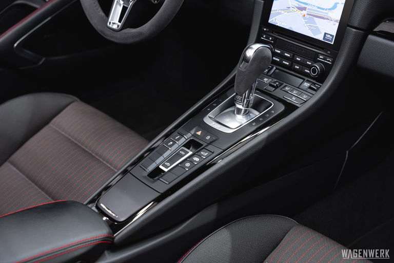 Porsche 718 Boxster T