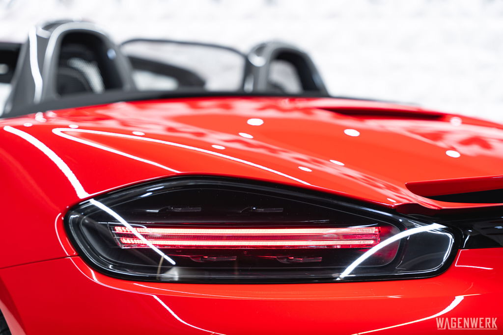 Porsche 718 Boxster T