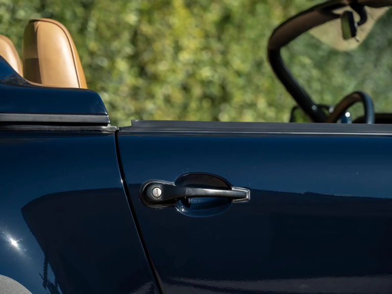 Porsche 911 Carrera 3.2 Speedster (US)