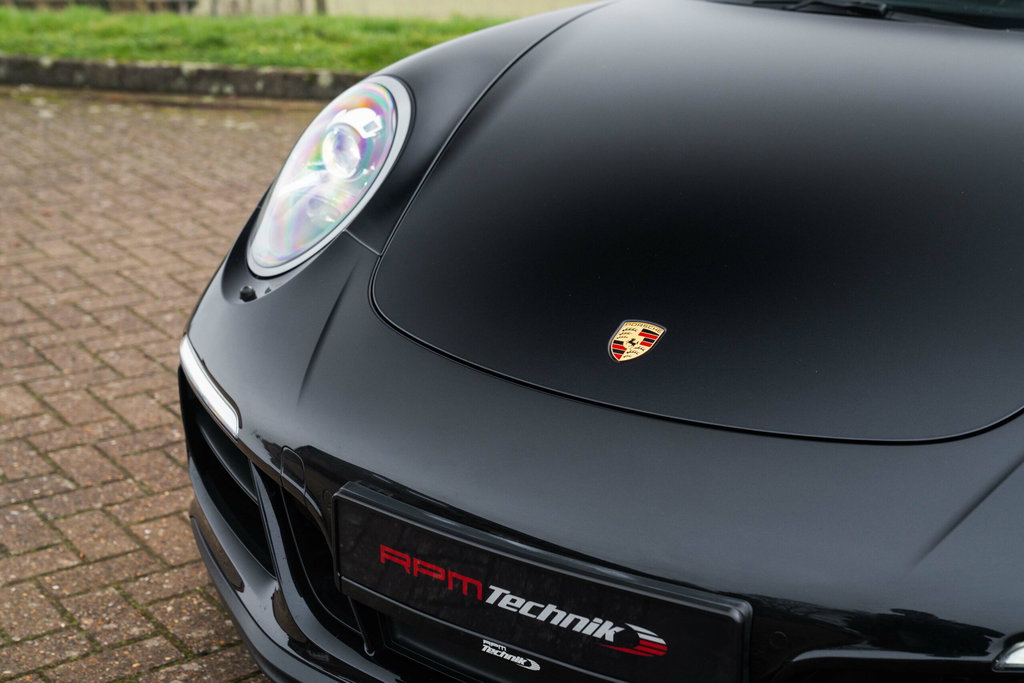 Porsche 991.2 Carrera GTS