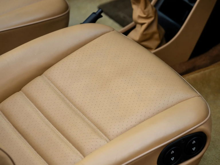 Porsche 911 Carrera 3.2 Speedster (US)