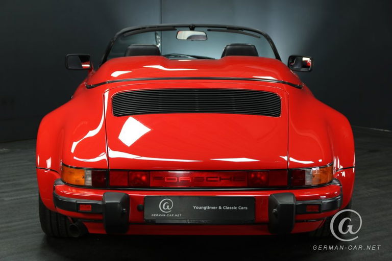 Porsche 911 Carrera 3.2 Speedster