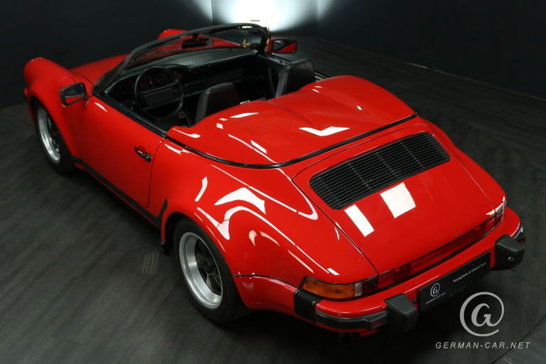 Porsche 911 Carrera 3.2 Speedster