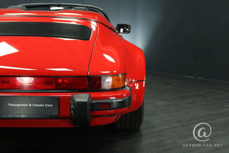 Porsche 911 Carrera 3.2 Speedster