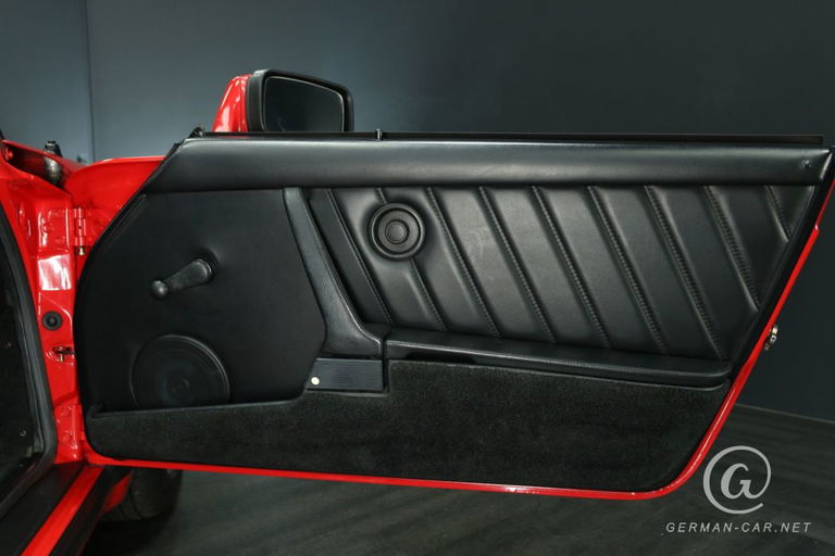 Porsche 911 Carrera 3.2 Speedster