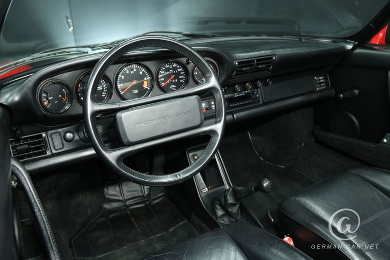 Porsche 911 Carrera 3.2 Speedster