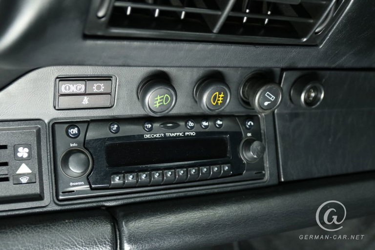 Porsche 911 Carrera 3.2 Speedster