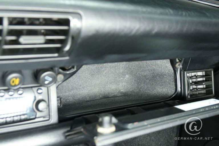 Porsche 911 Carrera 3.2 Speedster