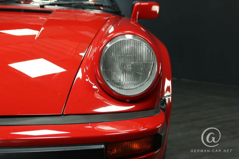 Porsche 911 Carrera 3.2 Speedster