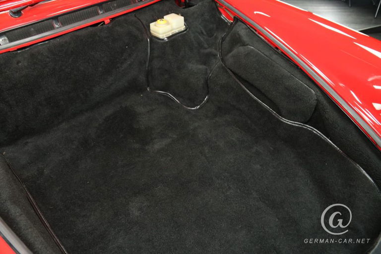 Porsche 911 Carrera 3.2 Speedster