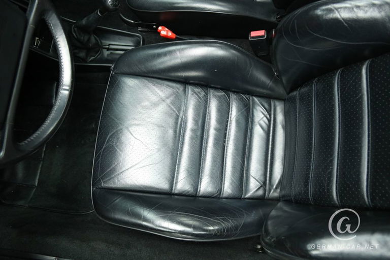 Porsche 911 Carrera 3.2 Speedster