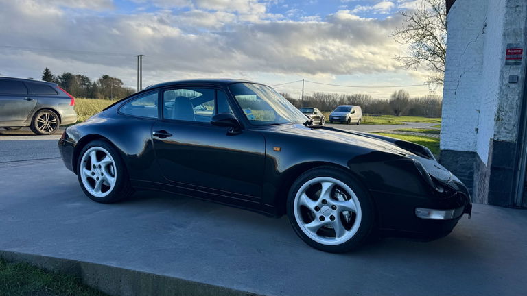 Porsche 993 Carrera 4