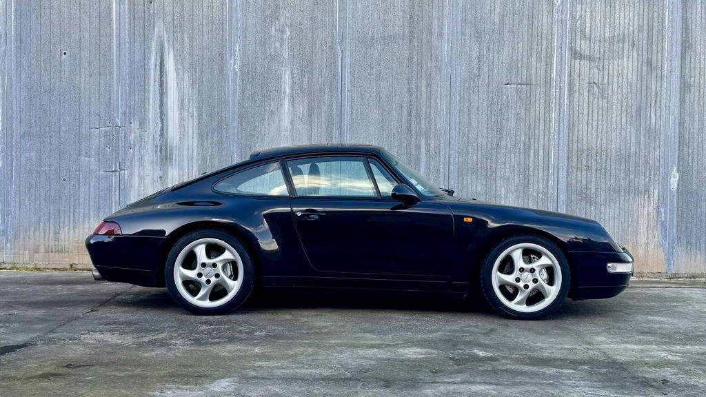 Porsche 993 Carrera 4