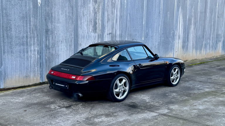 Porsche 993 Carrera 4