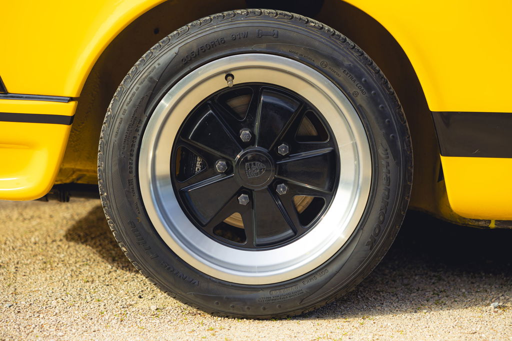 Porsche 911 Modified