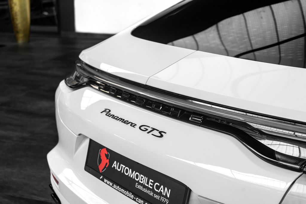 Porsche Panamera GTS
