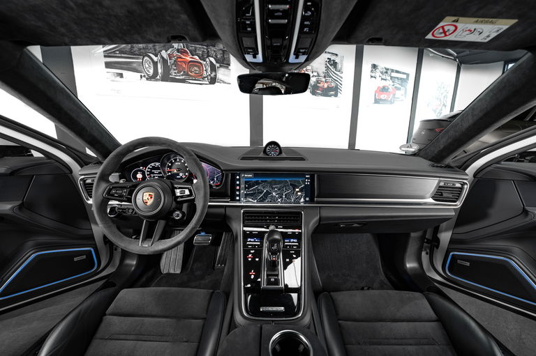 Porsche Panamera GTS