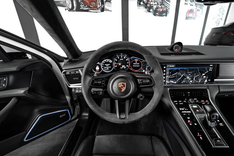 Porsche Panamera GTS