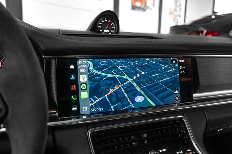 Porsche Panamera GTS