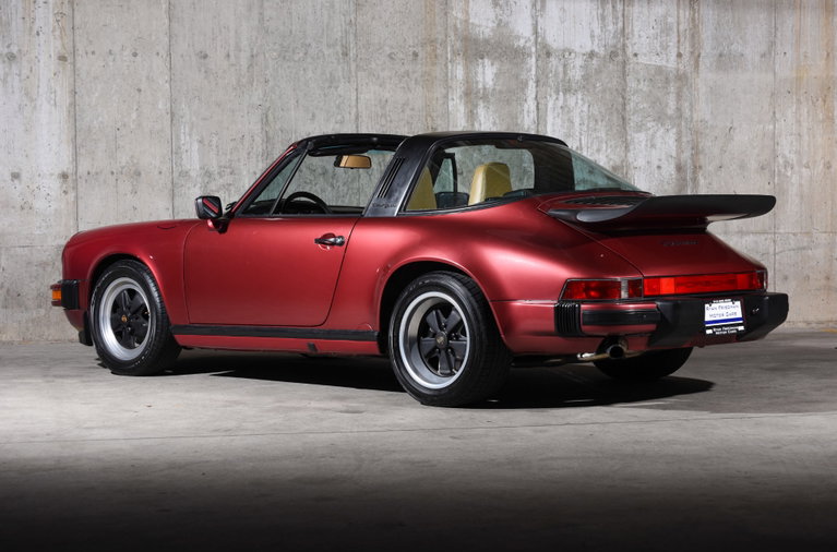 Porsche 911 Carrera 3.2 (US)