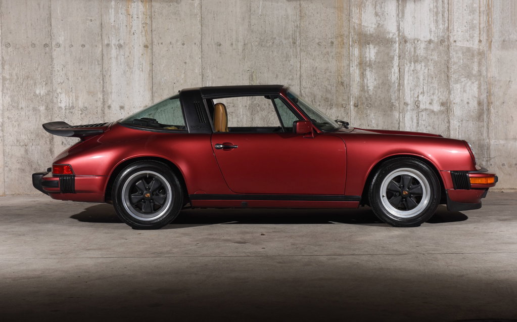 Porsche 911 Carrera 3.2 (US)