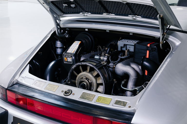 Porsche 911 Carrera 3.2 Speedster